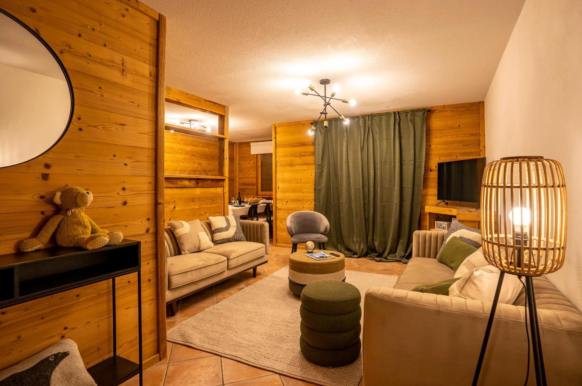 Peclet Appartements Vti วัลโตรองส์ ภายนอก รูปภาพ